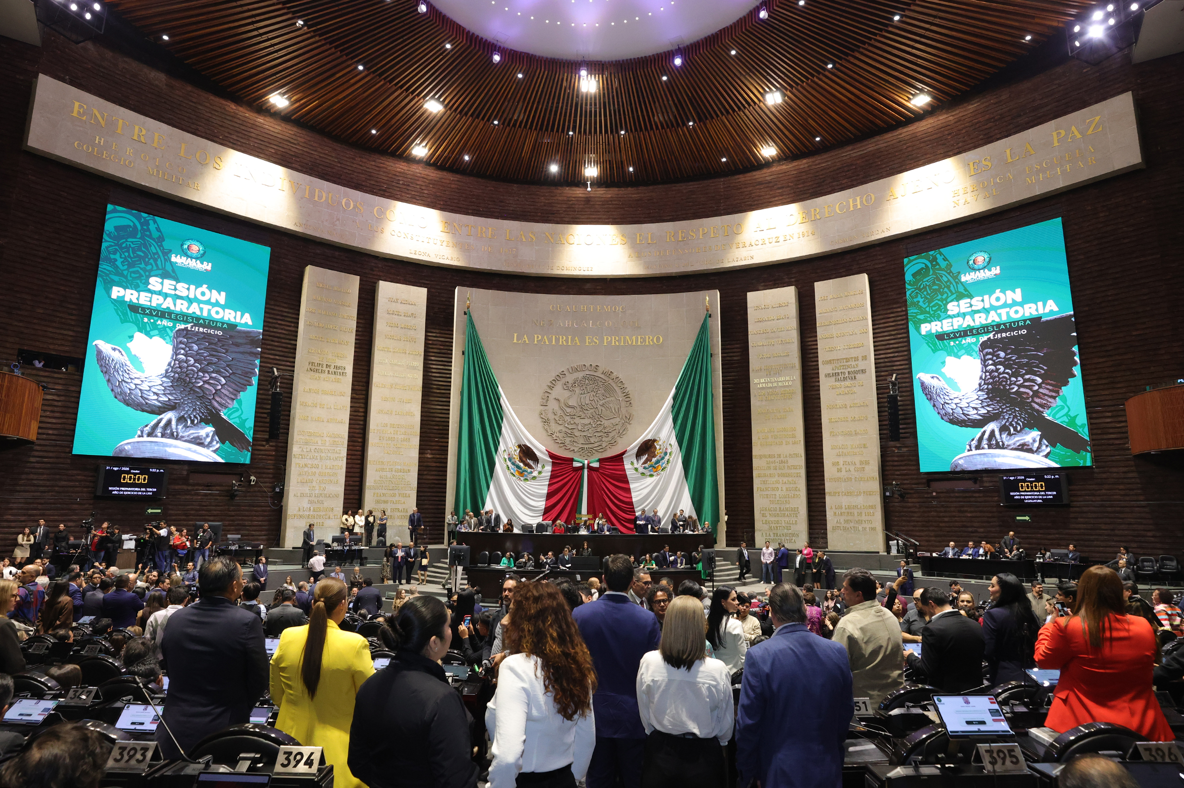 Salón de sesiones de la Cámara de Diputados durante la Sesión Preparatoria de la LXVI Legislatura